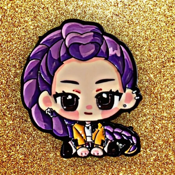 Netflix KPOP Demon Hunters Huntrix Golden Anime Enamel Pin  Mira, Rumi, and Zoey - Picture 2 of 8